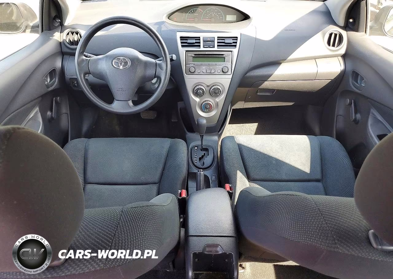2011 Toyota Yaris Base VIN:JTDBT4K30B1409112 - 8