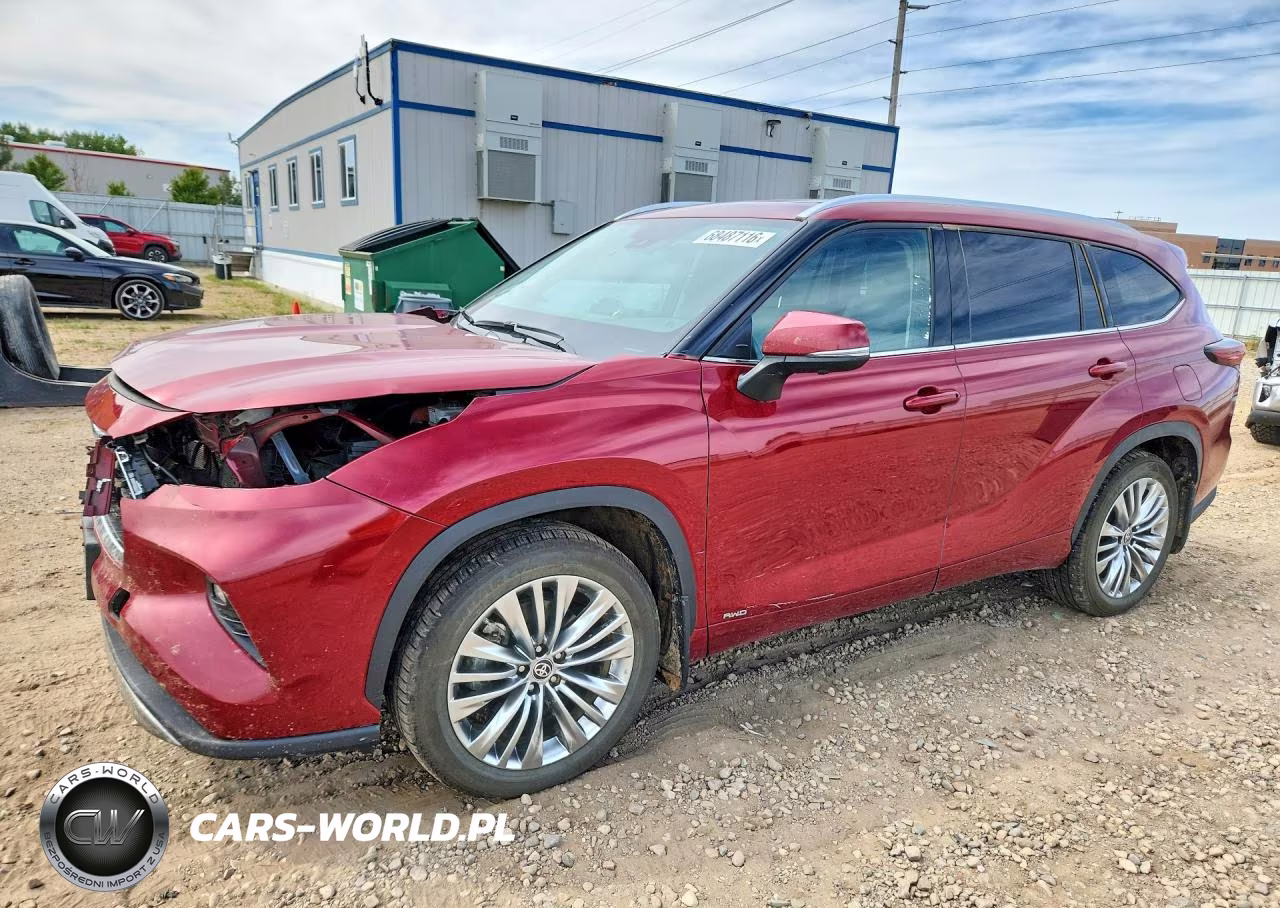 2024 Toyota Highlander Hybrid Platinum