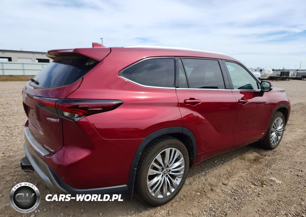 2024 Toyota Highlander Hybrid Platinum VIN:5TDEBRCH8RS141821 - 3