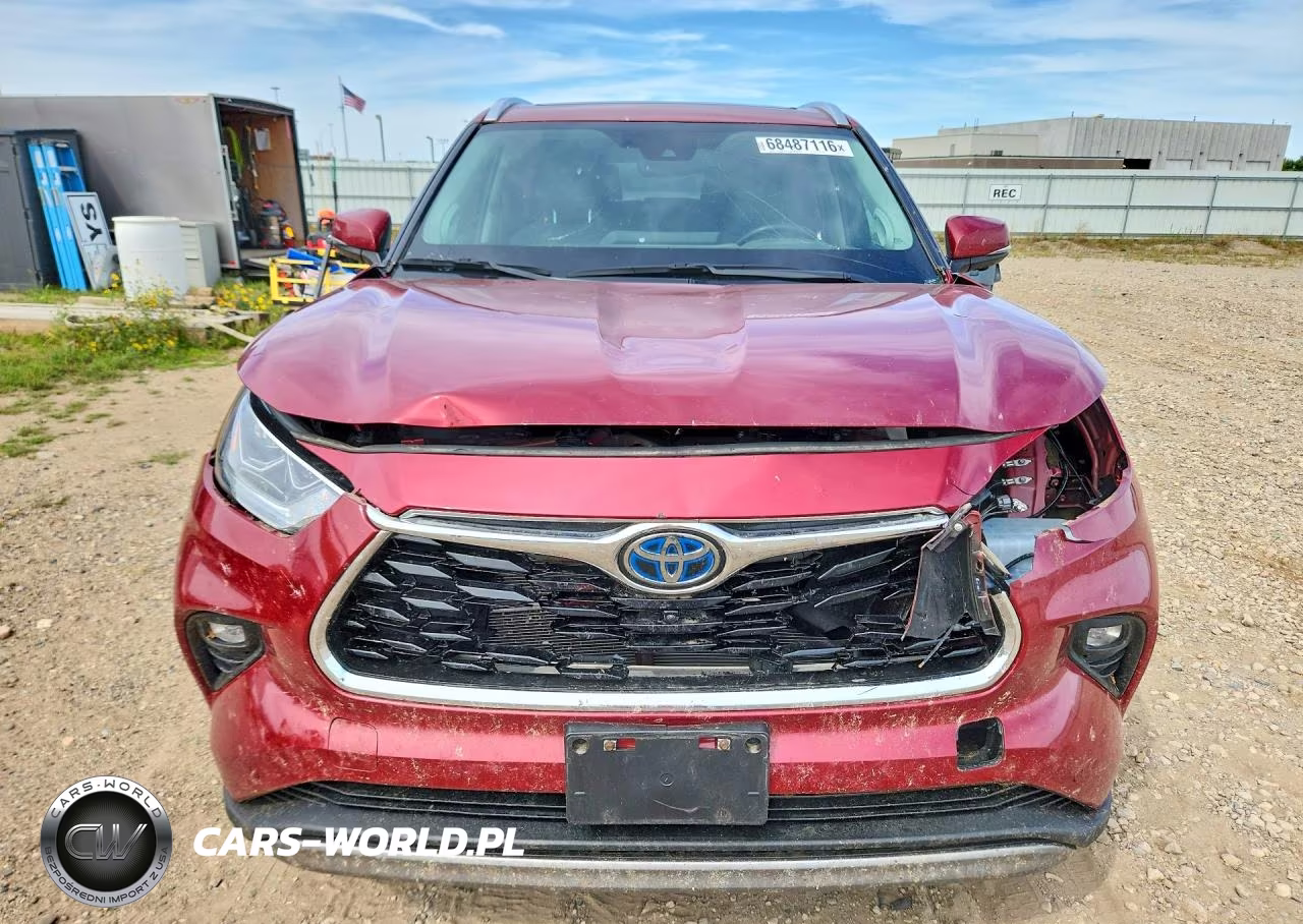 2024 Toyota Highlander Hybrid Platinum VIN:5TDEBRCH8RS141821 - 5