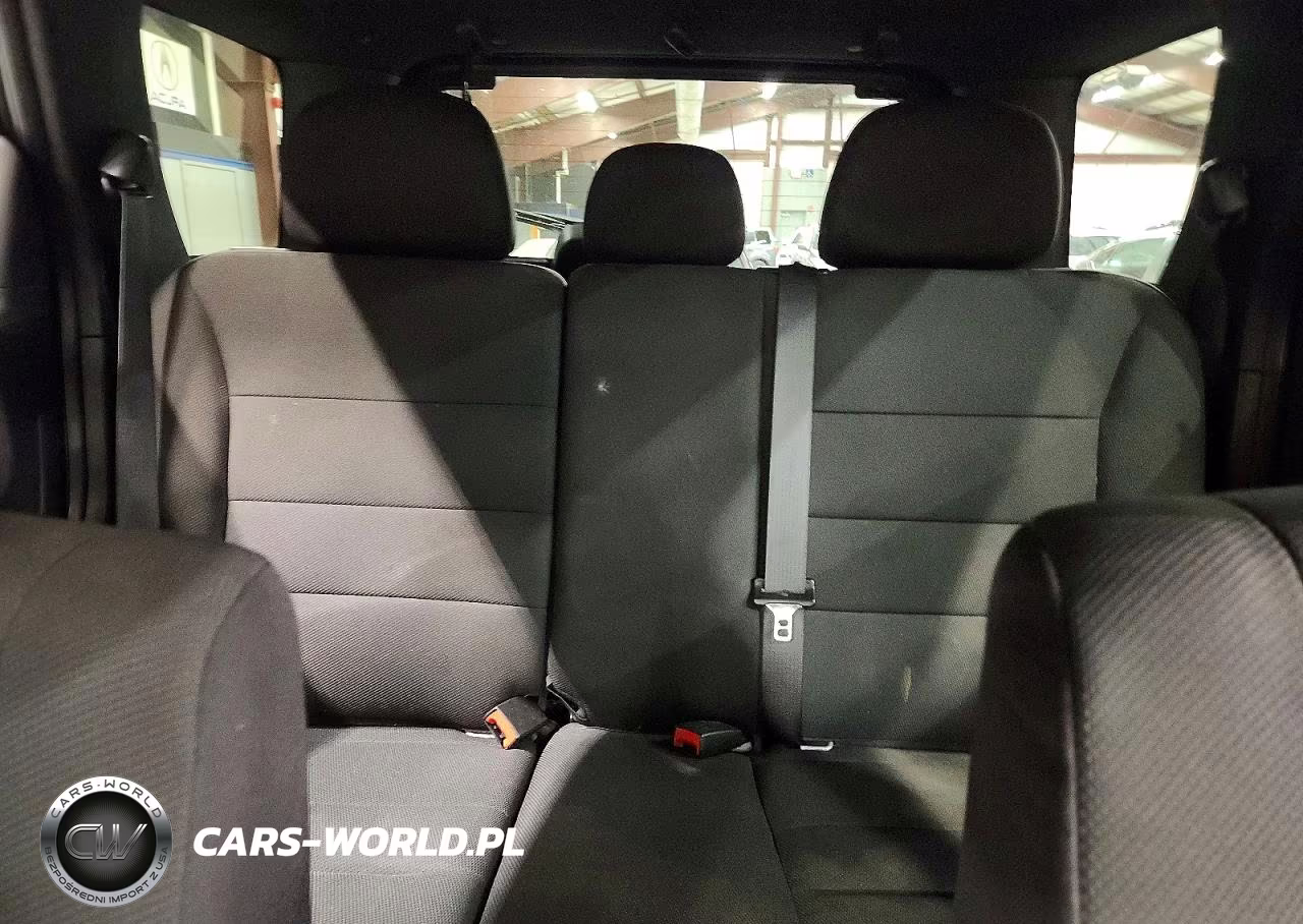 2010 Ford Escape Xlt VIN:1FMCU0D7XAKB28529 - 10