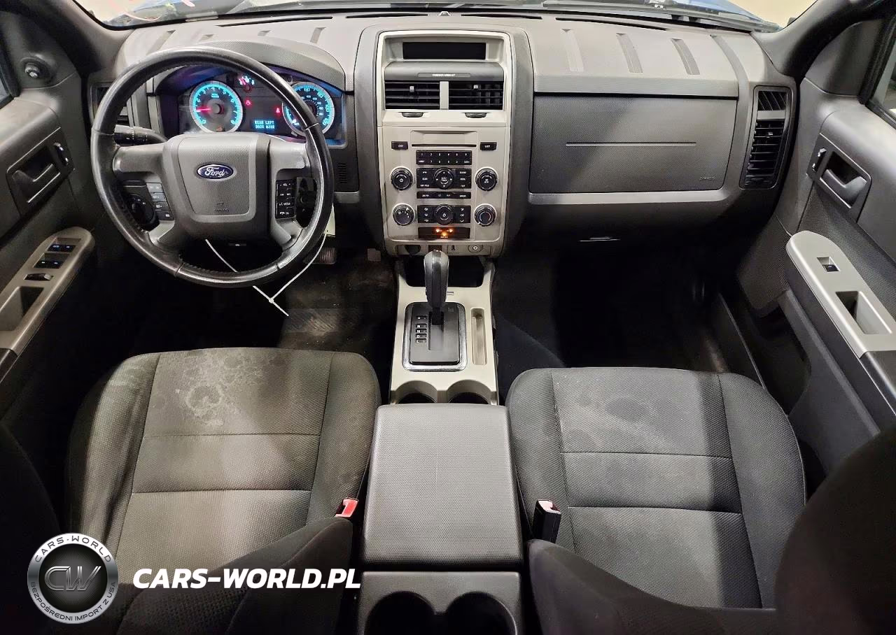 2010 Ford Escape Xlt VIN:1FMCU0D7XAKB28529 - 8