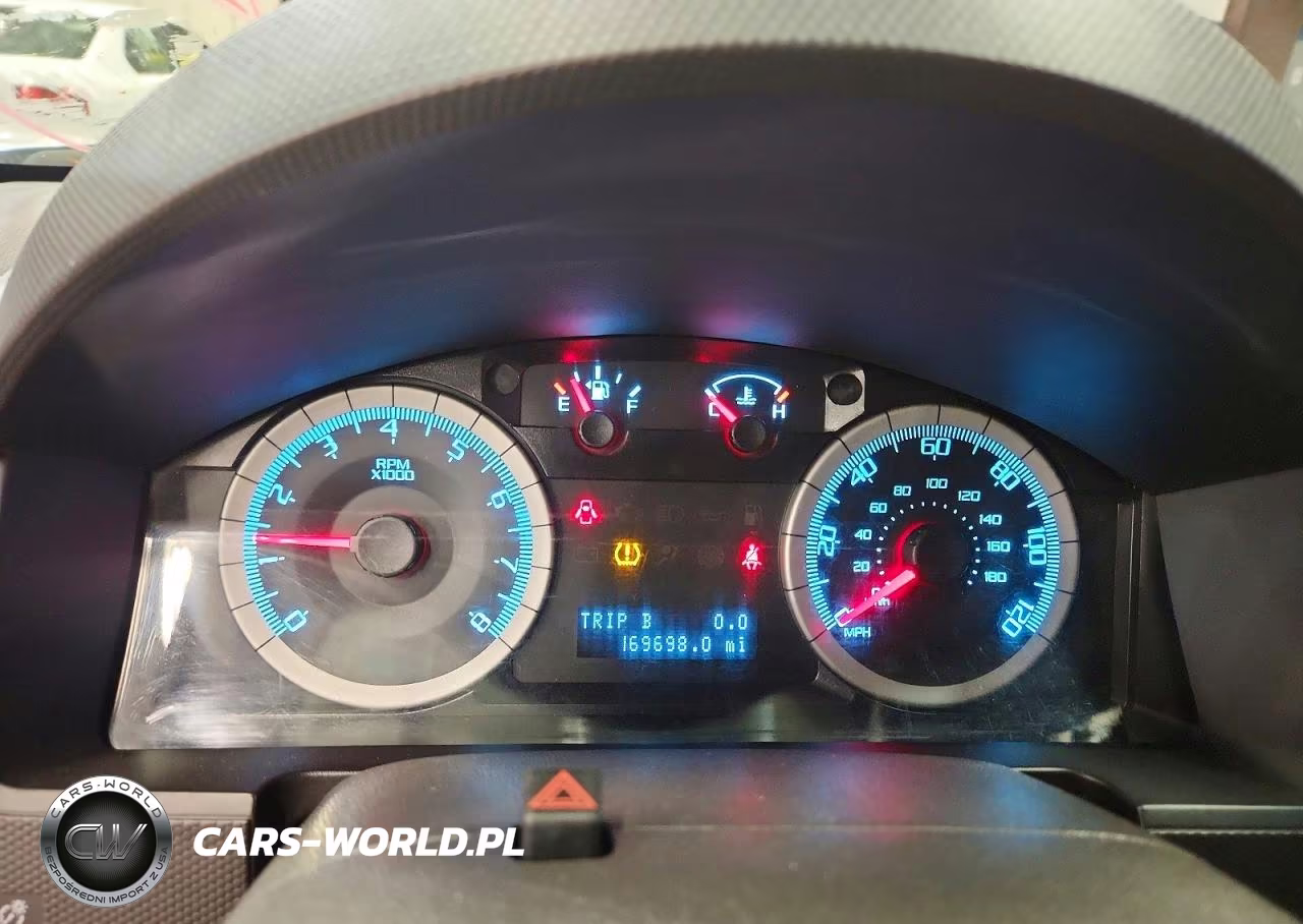 2010 Ford Escape Xlt VIN:1FMCU0D7XAKB28529 - 9
