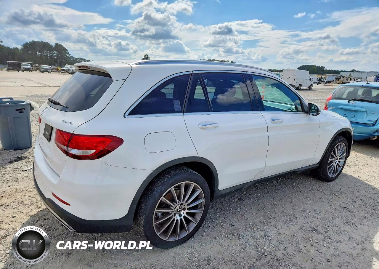 2018 Mercedes-Benz Glc 300 4Matic VIN:WDC0G4KB9JV064294 - 3