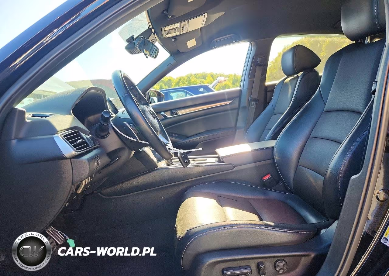 2018 Honda Accord Sport VIN:1HGCV1F36JA053725 - 7