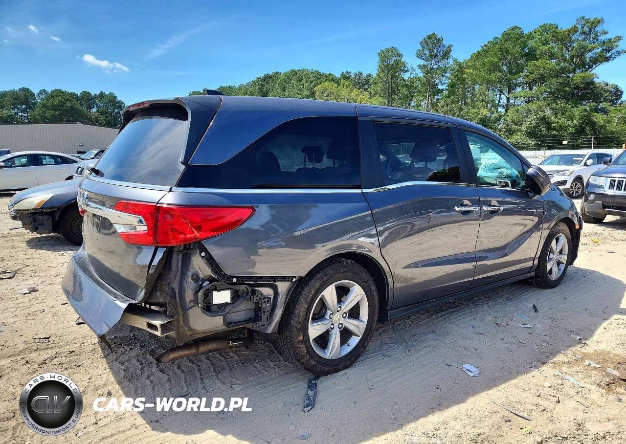 2018 Honda Odyssey Ex VIN:5FNRL6H57JB007211 - 3