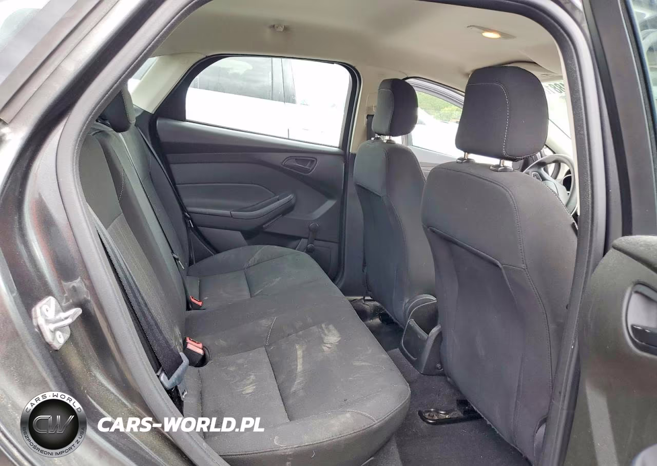2016 Ford Focus S VIN:1FADP3E29GL358978 - 10