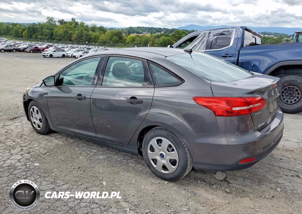 2016 Ford Focus S VIN:1FADP3E29GL358978 - 2