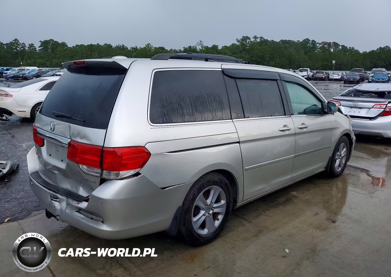 2008 Honda Odyssey Touring VIN:5FNRL38918B001903 - 3