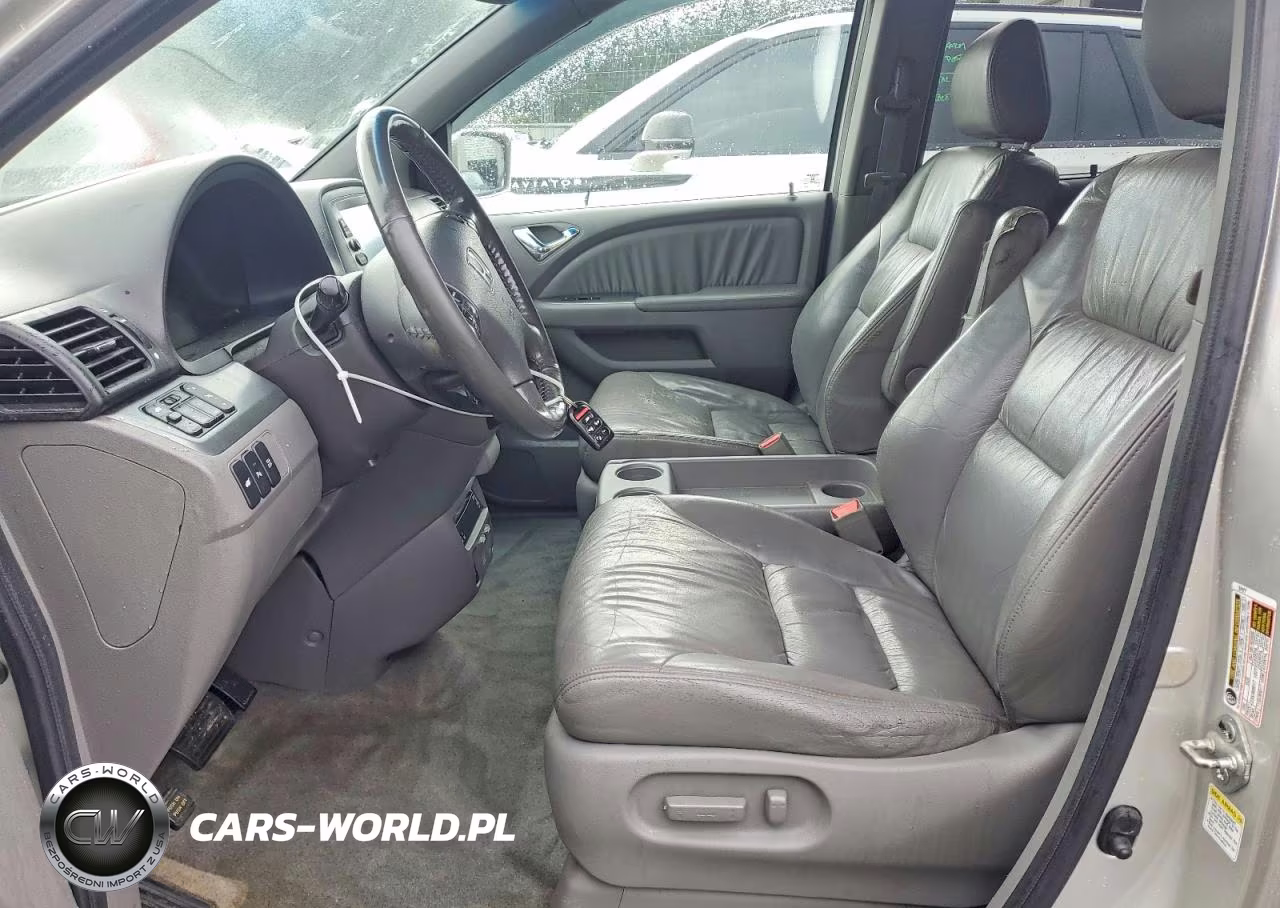2008 Honda Odyssey Touring VIN:5FNRL38918B001903 - 7
