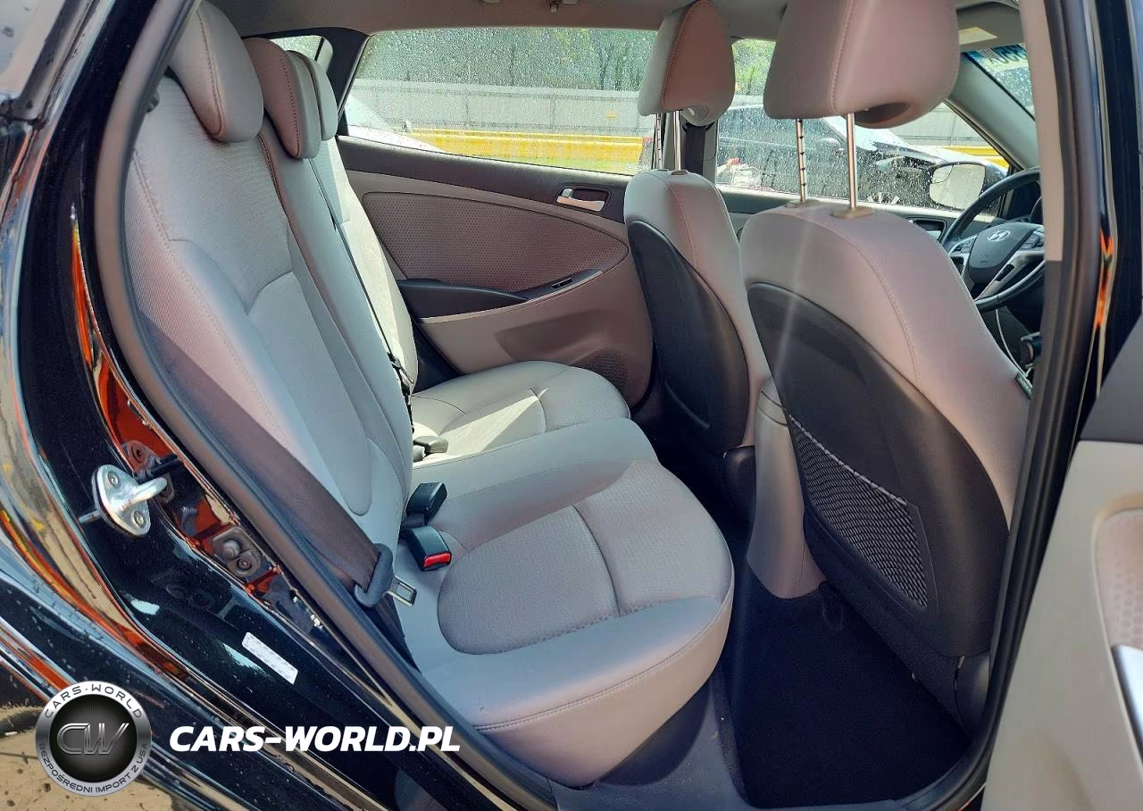 2017 Hyundai Accent Sport VIN:KMHCU5AEXHU364841 - 10