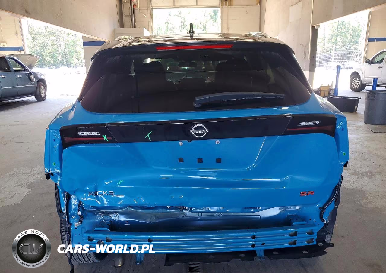 2025 Nissan Kicks Sr VIN:3N8AP6DA2SL316029 - 6