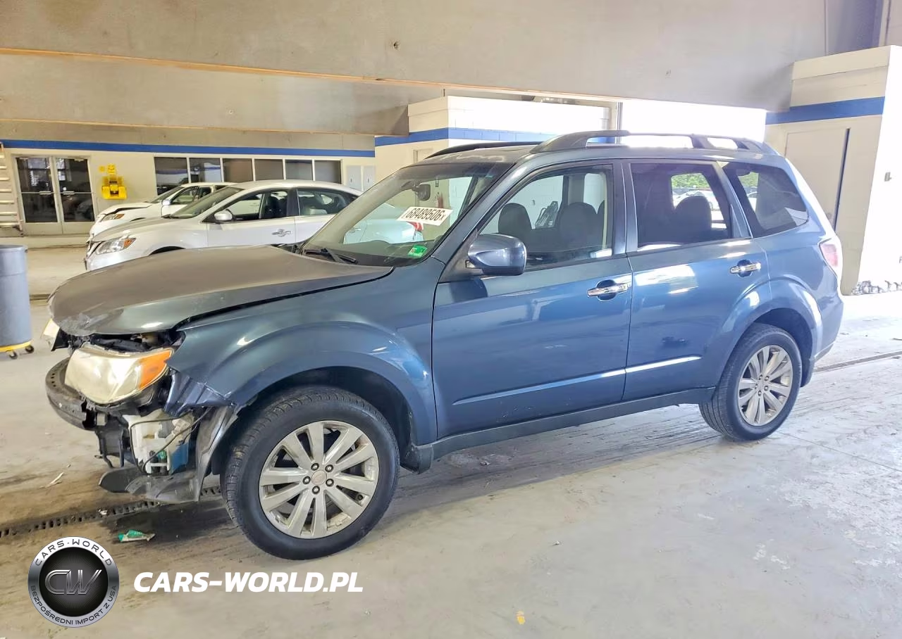 2011 Subaru Forester 2.5X Premium VIN:JF2SHADC8BG766467 - 1