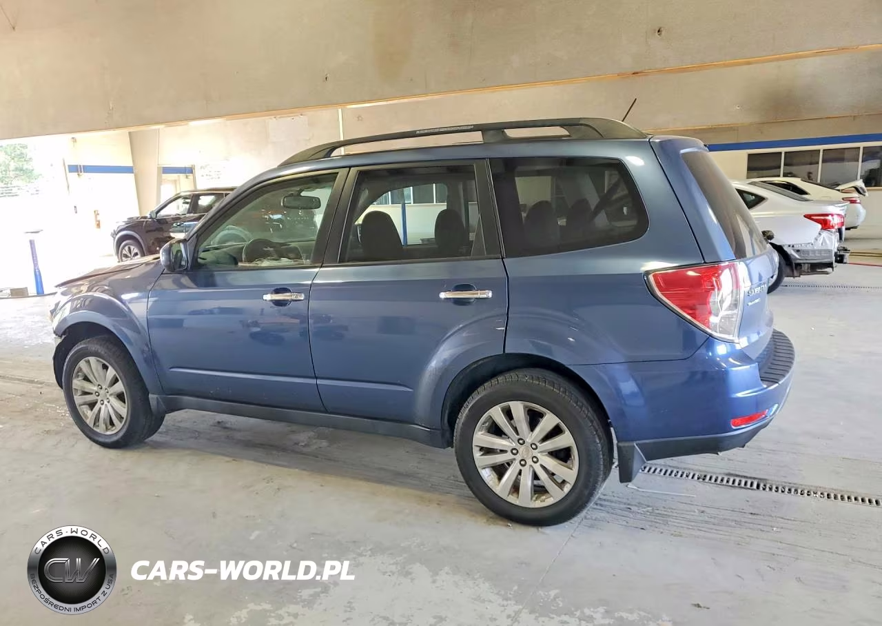 2011 Subaru Forester 2.5X Premium VIN:JF2SHADC8BG766467 - 2