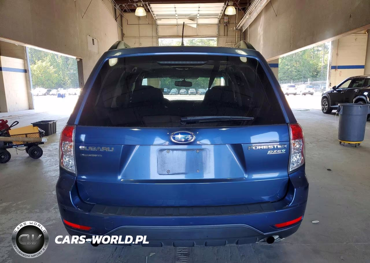 2011 Subaru Forester 2.5X Premium VIN:JF2SHADC8BG766467 - 6