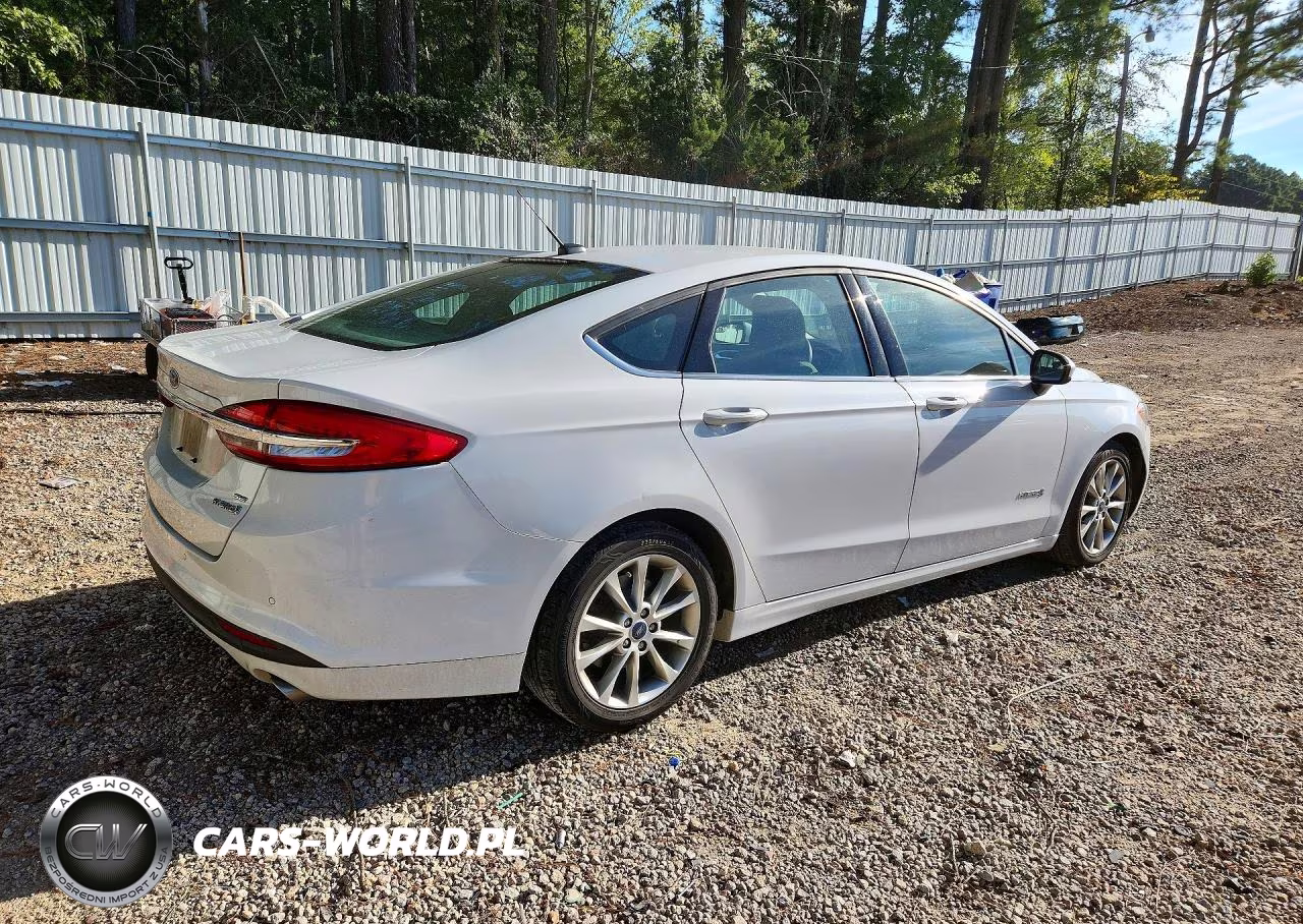 2017 Ford Fusion Se Hybrid VIN:3FA6P0LU6HR110959 - 3