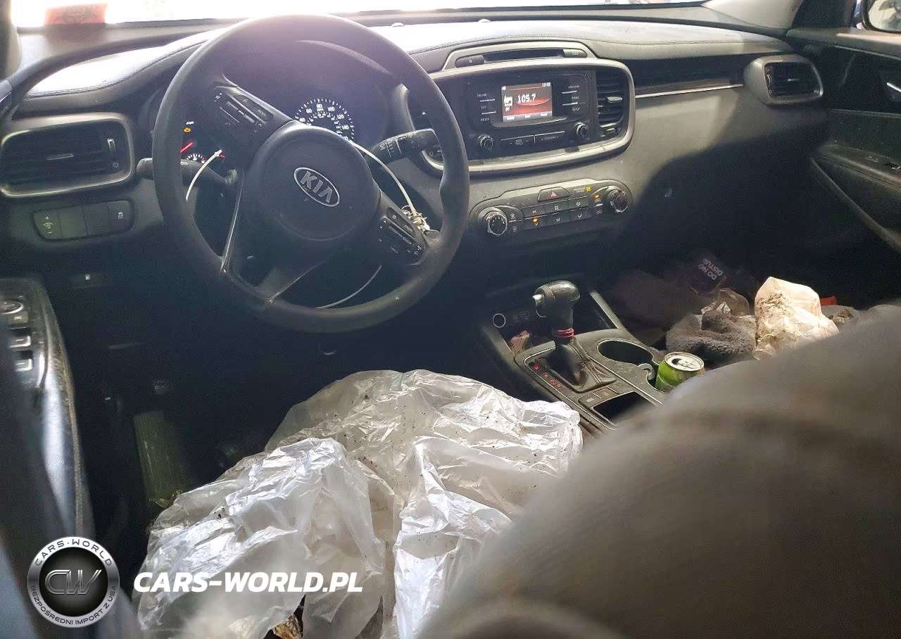 2016 Kia Sorento Lx VIN:5XYPGDA38GG025811 - 8