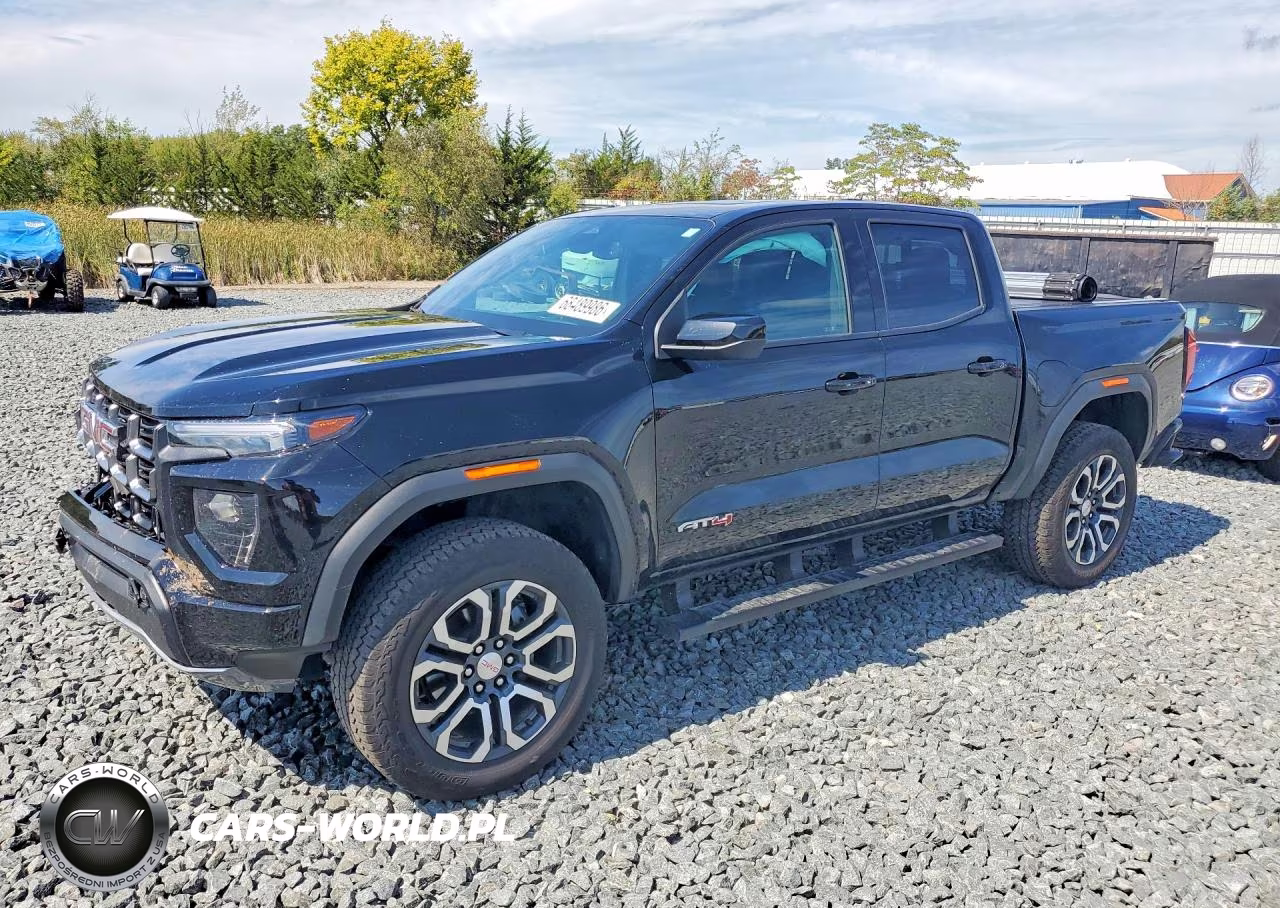 2024 GMC Canyon At4