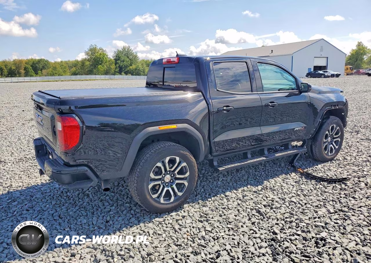 2024 GMC Canyon At4 VIN:1GTP6DEK2R1315274 - 3