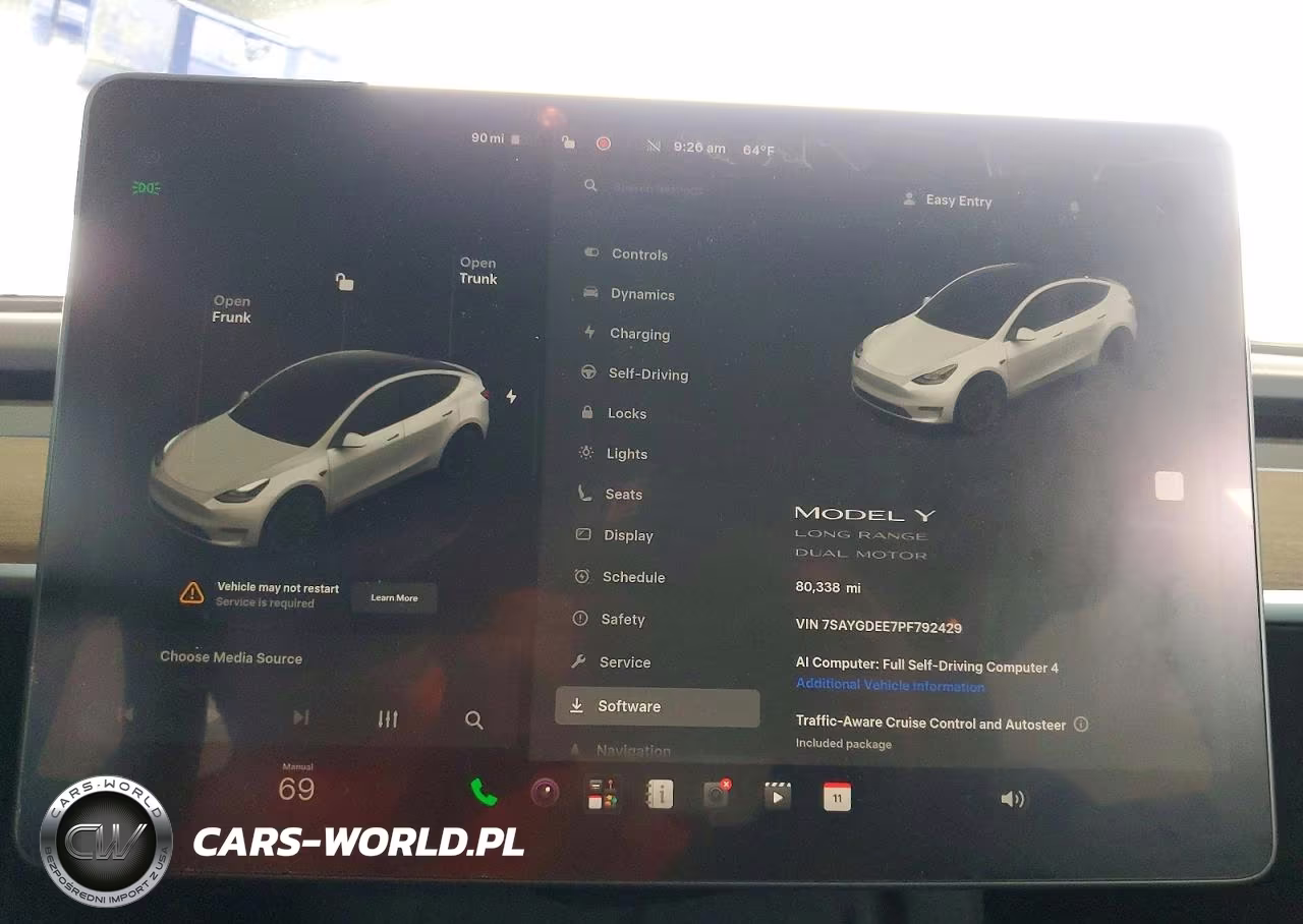 2023 Tesla Model Y VIN:7SAYGDEE7PF792429 - 9