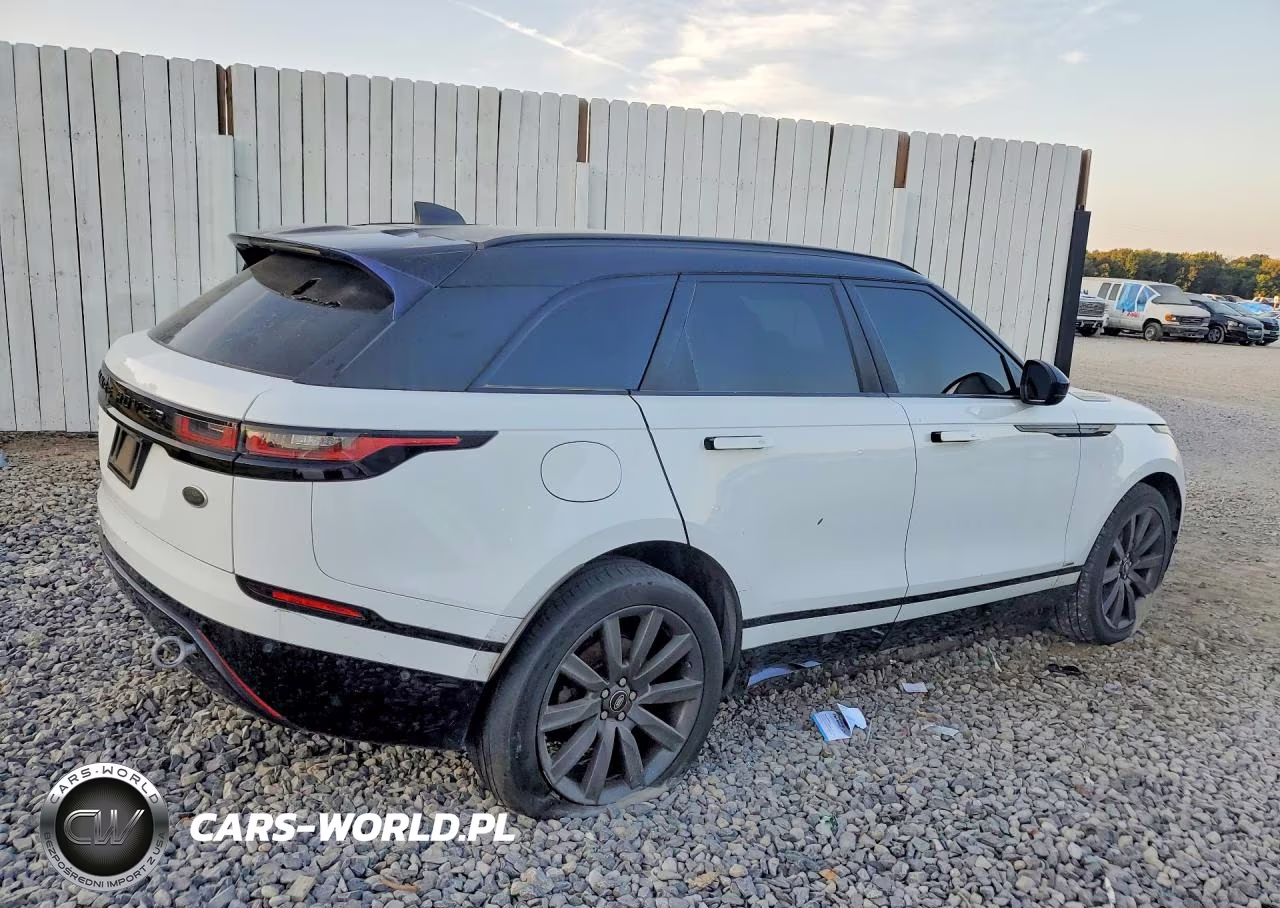 2018 Land Rover Range Rover Velar R-Dynamic Hse VIN:SALYM2RN0JA733235 - 3
