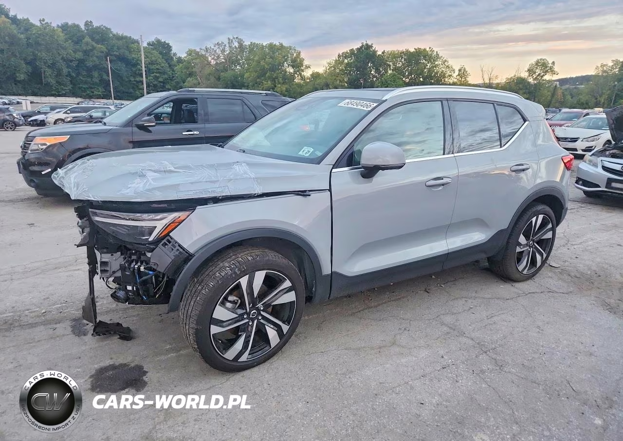 2024 Volvo Xc40 Ultimate