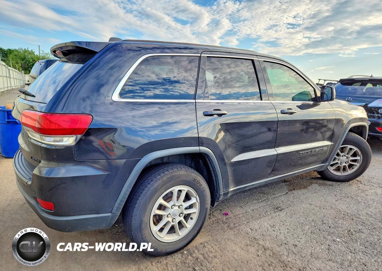 2019 Jeep Grand Cherokee Laredo VIN:1C4RJFAG9KC741283 - 3