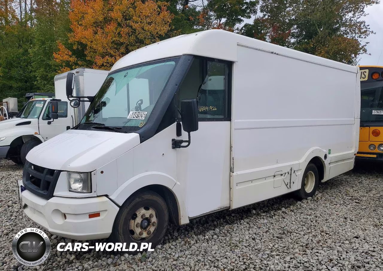2013 Isuzu Npr Delivery Van