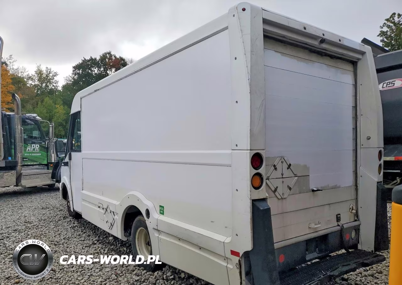 2013 Isuzu Npr Delivery Van VIN:JALB4T176D7W00379 - 2