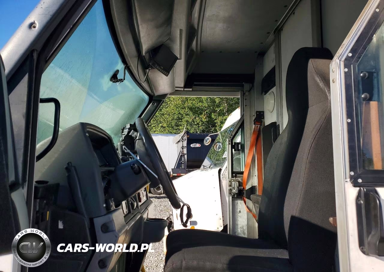 2013 Isuzu Npr Delivery Van VIN:JALB4T176D7W00379 - 7