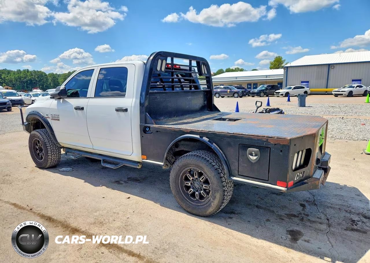 2018 Ram 2500 Tradesman 4X4 6'4 Box VIN:3C6UR5CL0JG275382 - 2