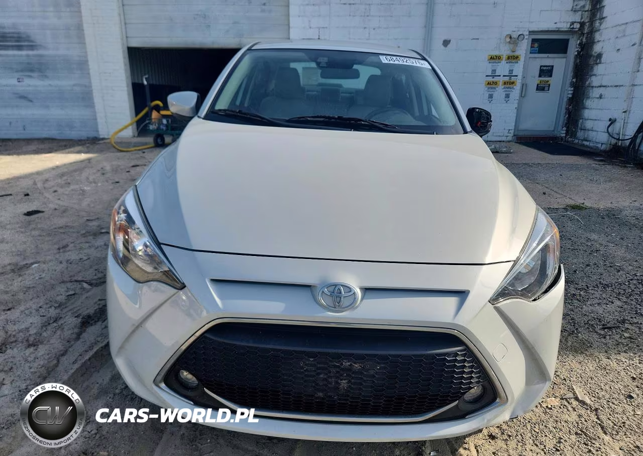 2019 Toyota Yaris Le VIN:3MYDLBYV9KY518963 - 5