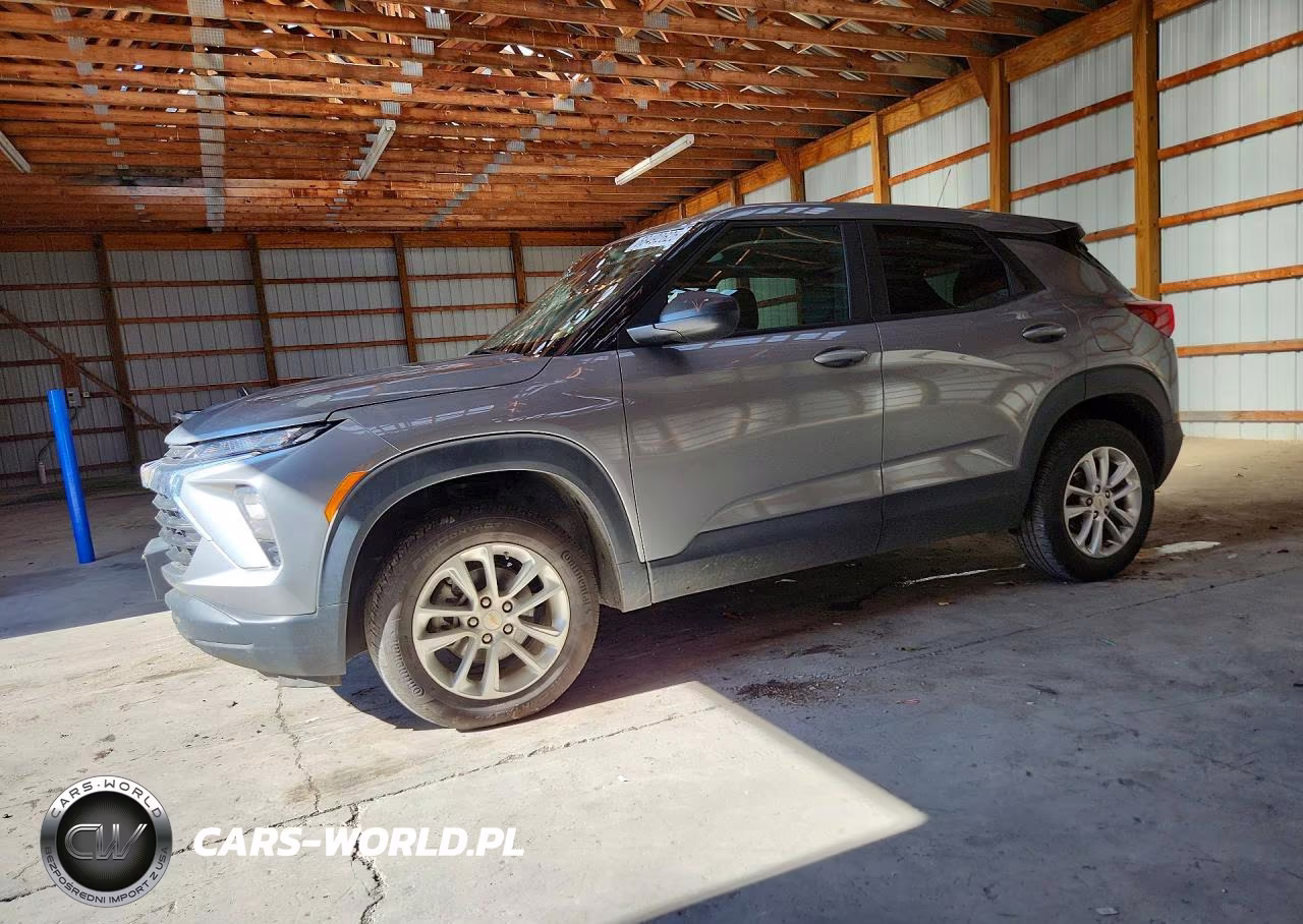 2025 Chevrolet Trail Blazer 330