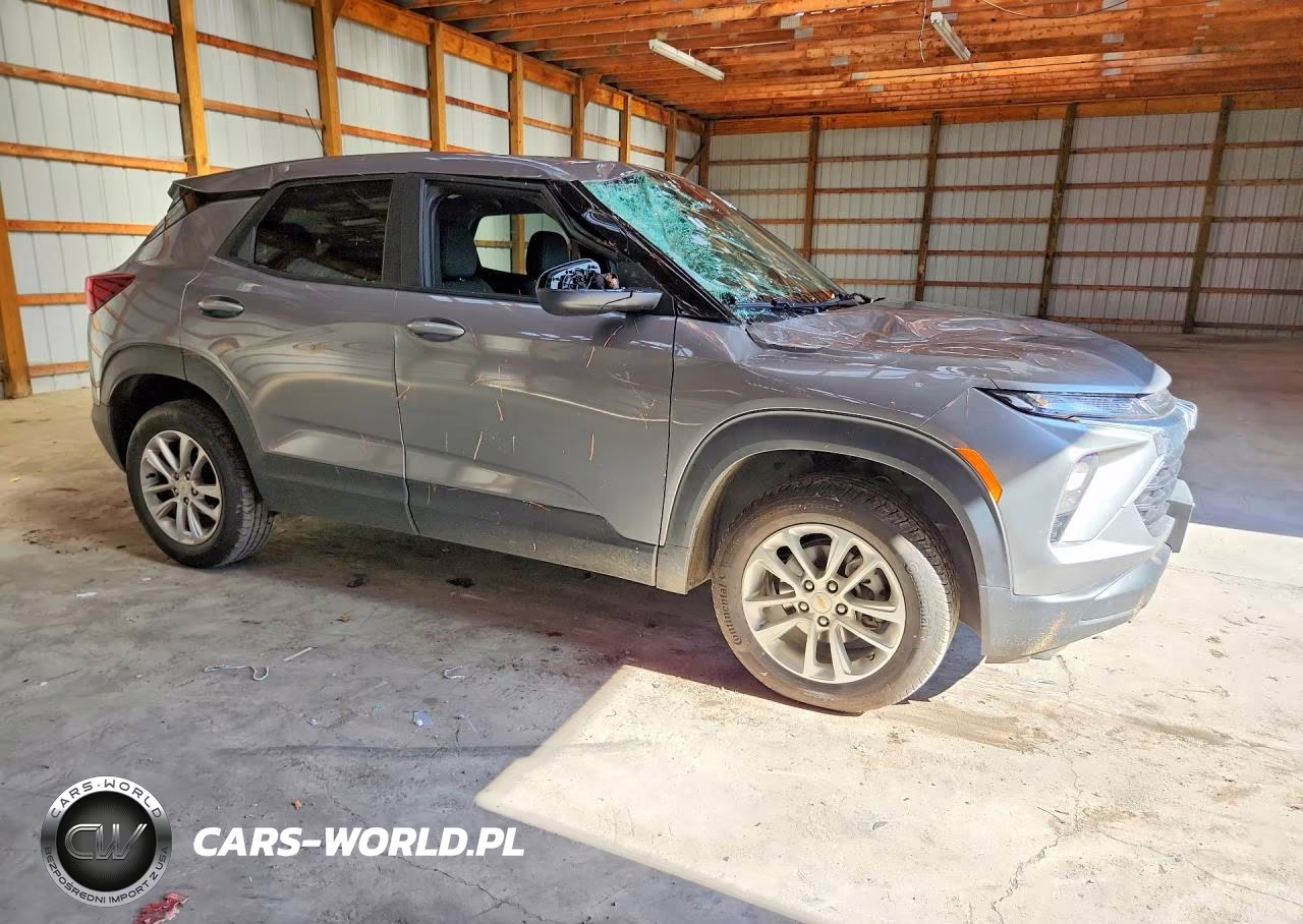 2025 Chevrolet Trail Blazer 330 VIN:KL79MNSL7SB088940 - 4