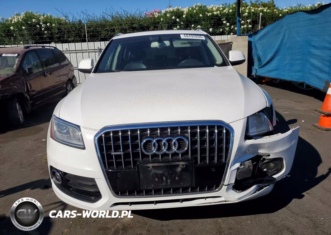 2014 Audi Q5 Premium Plus VIN:WA1LFAFP4EA006045 - 5