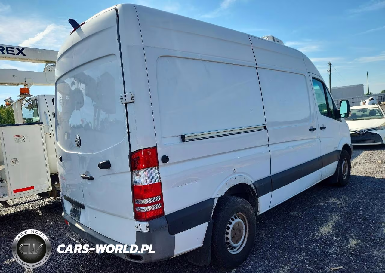 2015 Freightliner Sprinter 2500 VIN:WDYPE7CC5F5973907 - 3