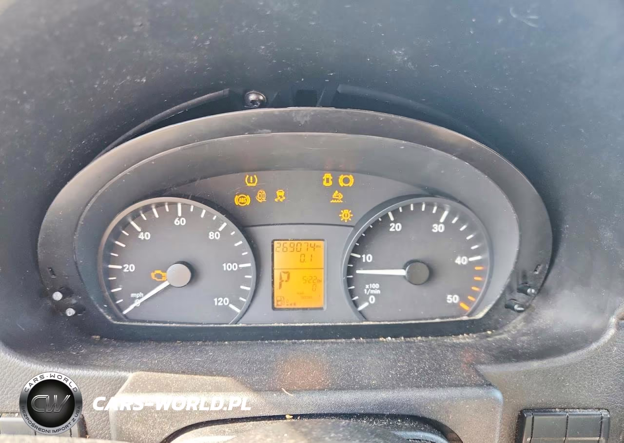 2015 Freightliner Sprinter 2500 VIN:WDYPE7CC5F5973907 - 9