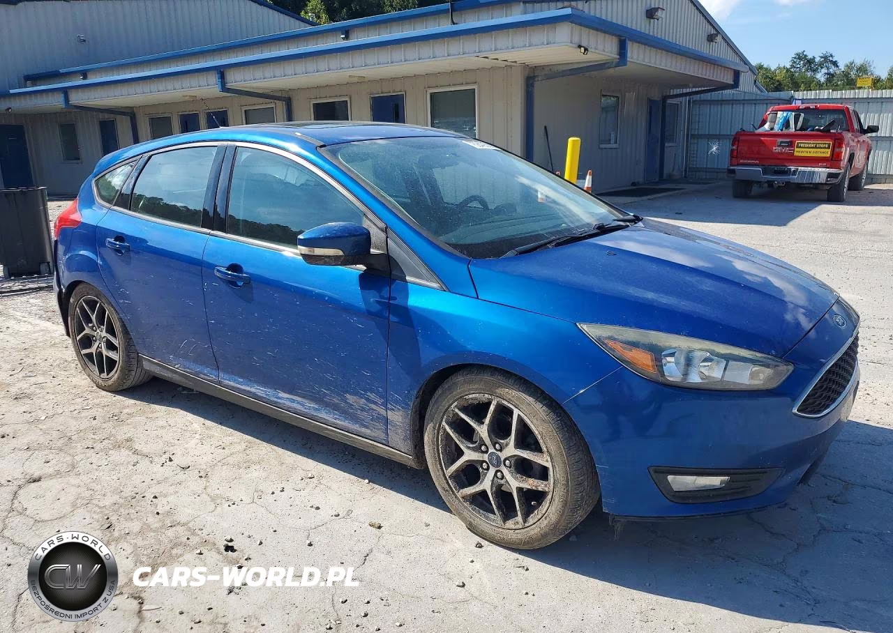 2018 Ford Focus Sel VIN:1FADP3M28JL310901 - 4
