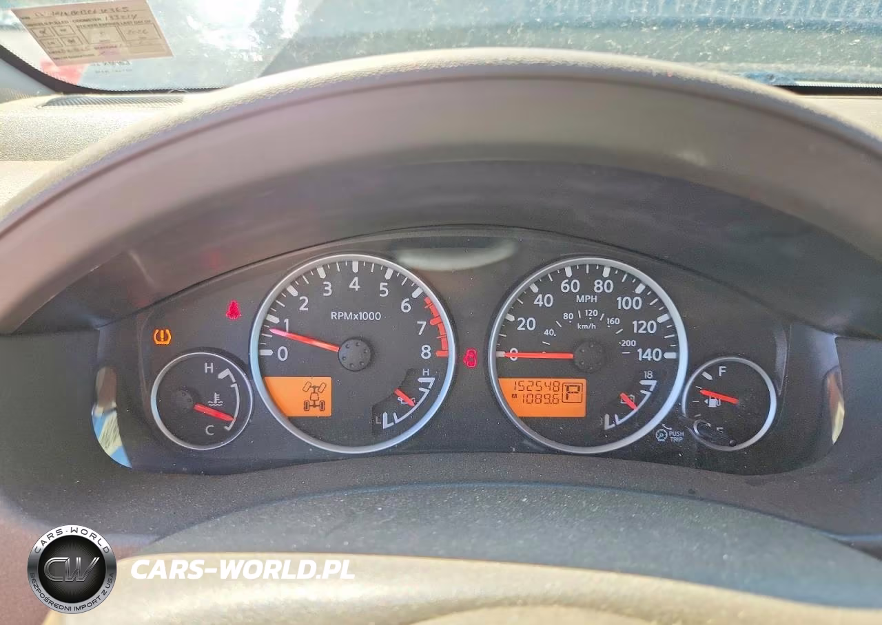2011 Nissan Pathfinder S VIN:5N1AR1NB0BC630365 - 9
