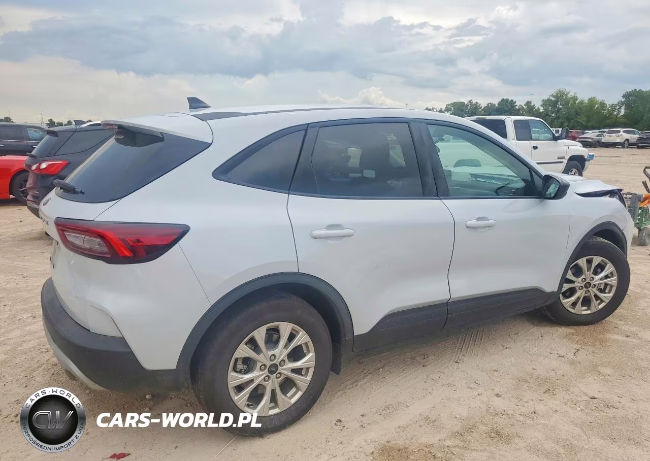 2026 Ford Escape Active VIN:1FMCU0GN3TUA01137 - 3
