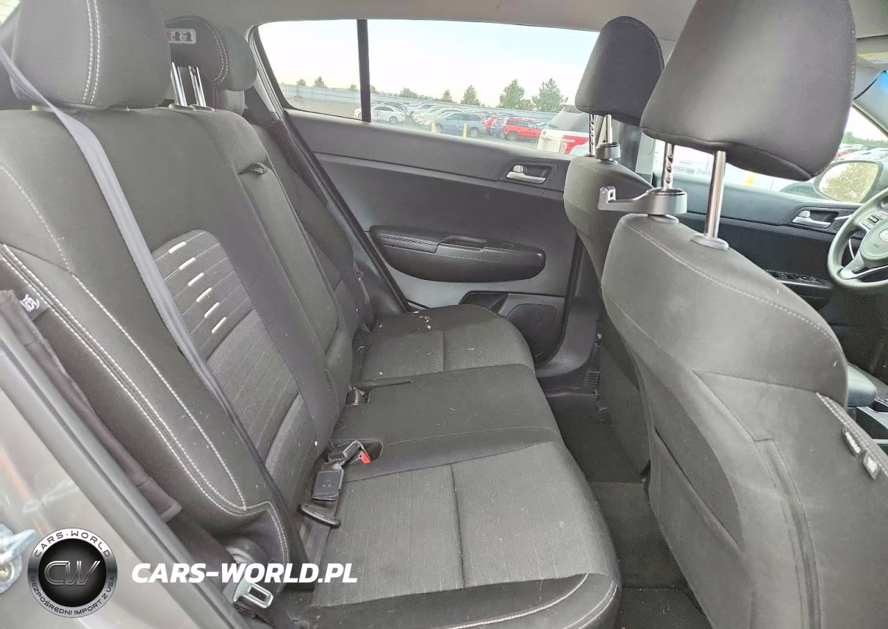 2018 Kia Sportage Lx VIN:KNDPMCAC0J7352792 - 11