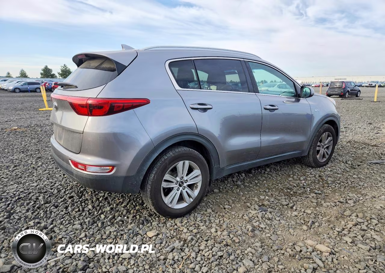 2018 Kia Sportage Lx VIN:KNDPMCAC0J7352792 - 3