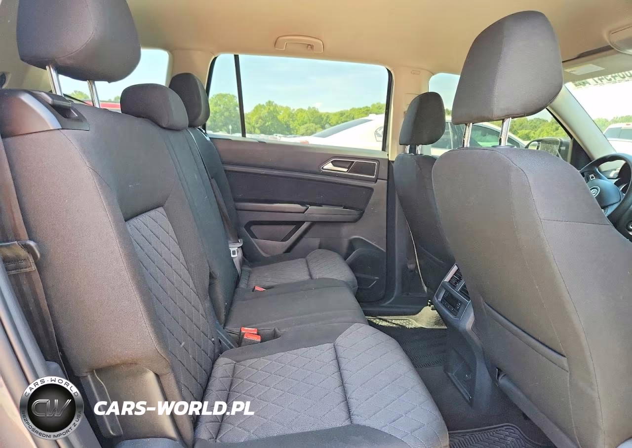 2018 Volkswagen Atlas S VIN:1V2GR2CA7JC542599 - 11