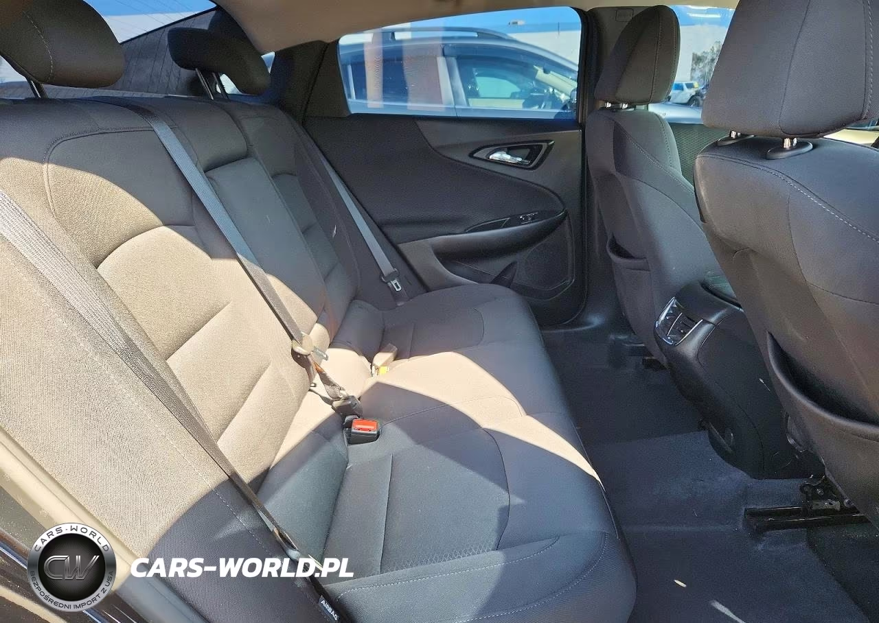 2019 Chevrolet Malibu Lt VIN:1G1ZD5ST9KF122087 - 10