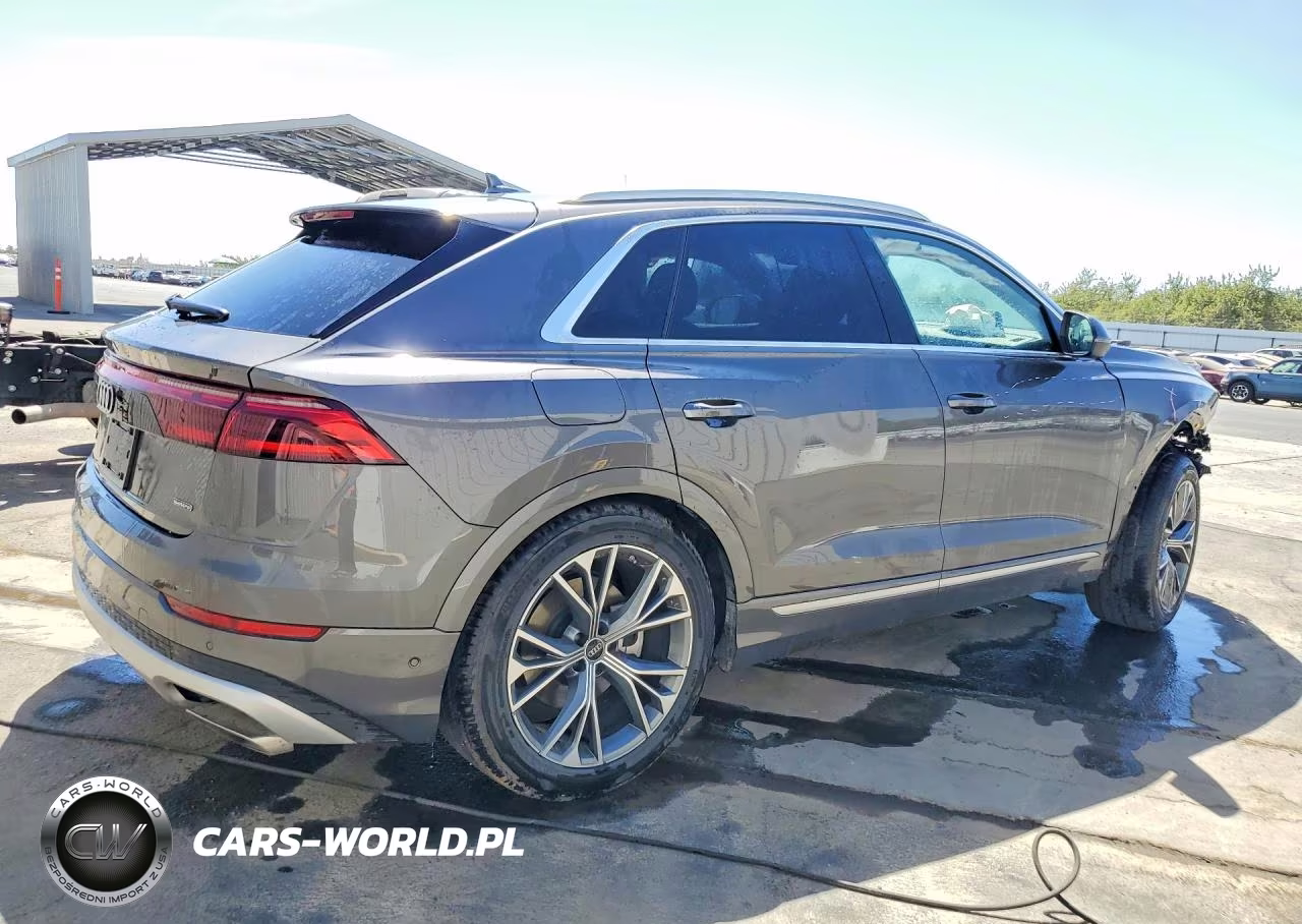 2026 Audi Q8 Premium Plus VIN:WA1BVBF15TD033895 - 3