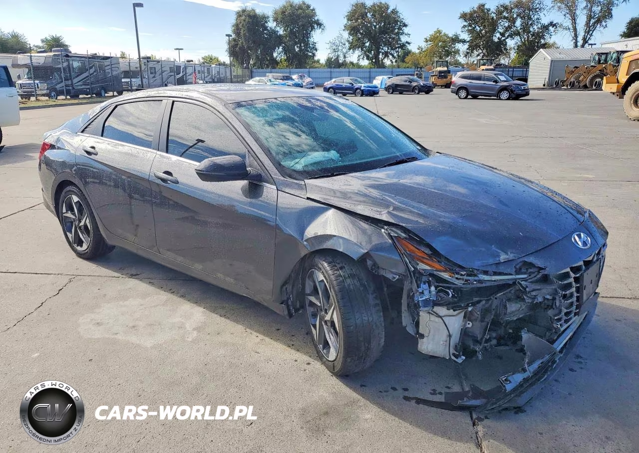 2023 Hyundai Elantra Limited VIN:5NPLP4AG0PH105842 - 4