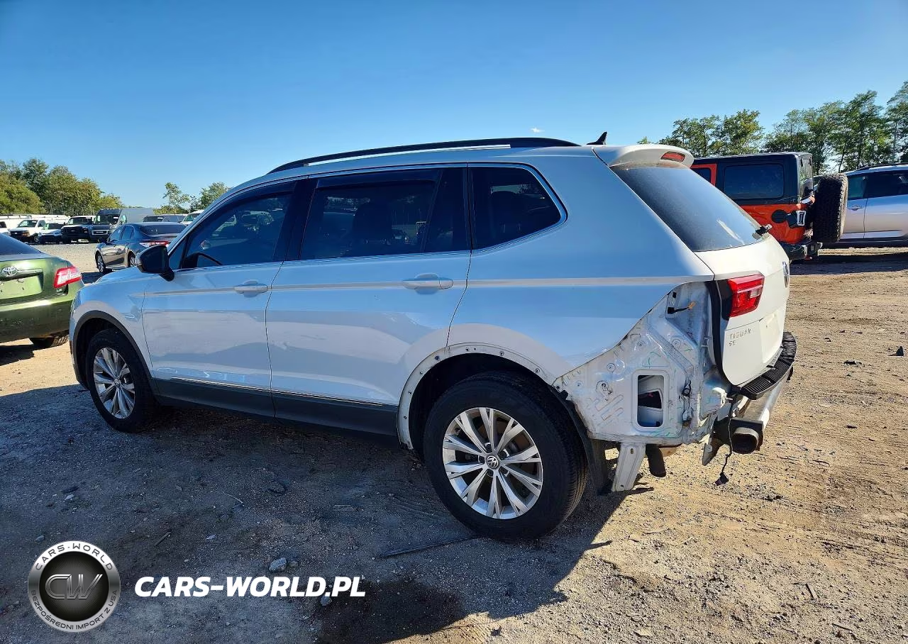 2018 Volkswagen Tiguan Se VIN:3VV2B7AX0JM038982 - 2