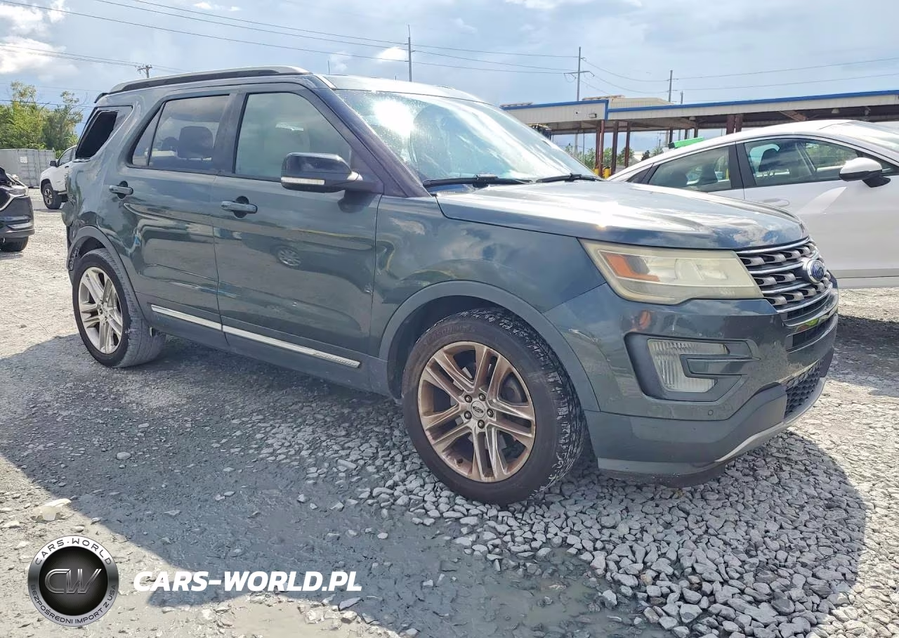 2016 Ford Explorer Xlt VIN:1FM5K7D85GGC82335 - 4