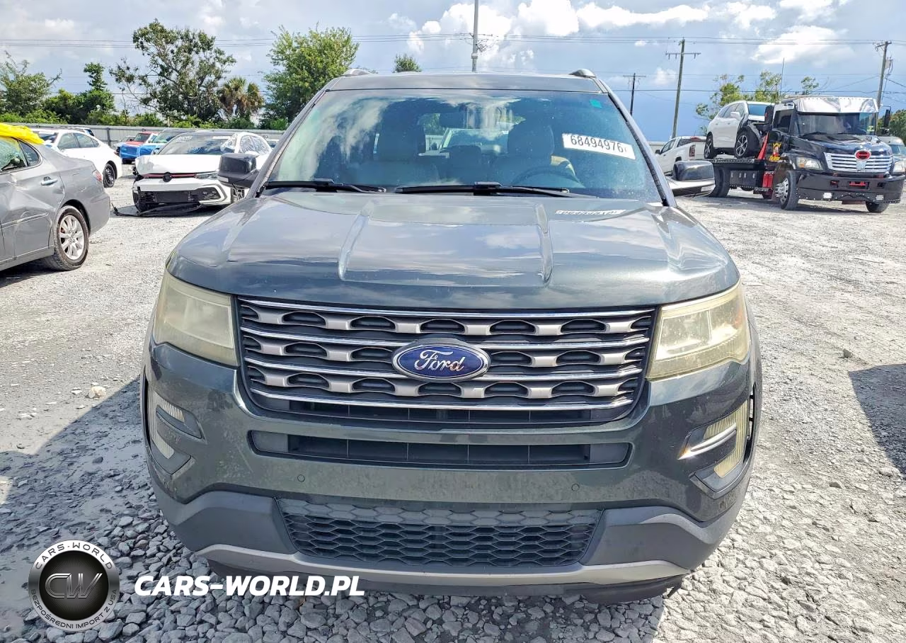 2016 Ford Explorer Xlt VIN:1FM5K7D85GGC82335 - 5