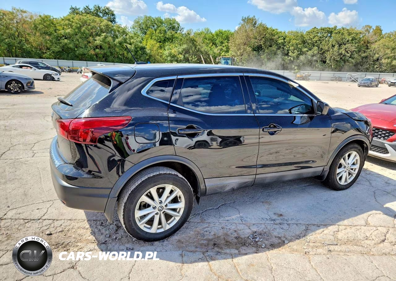 2019 Nissan Rogue Sport S VIN:JN1BJ1CP4KW232222 - 3